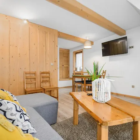 Villa Zakopianska Osada House &